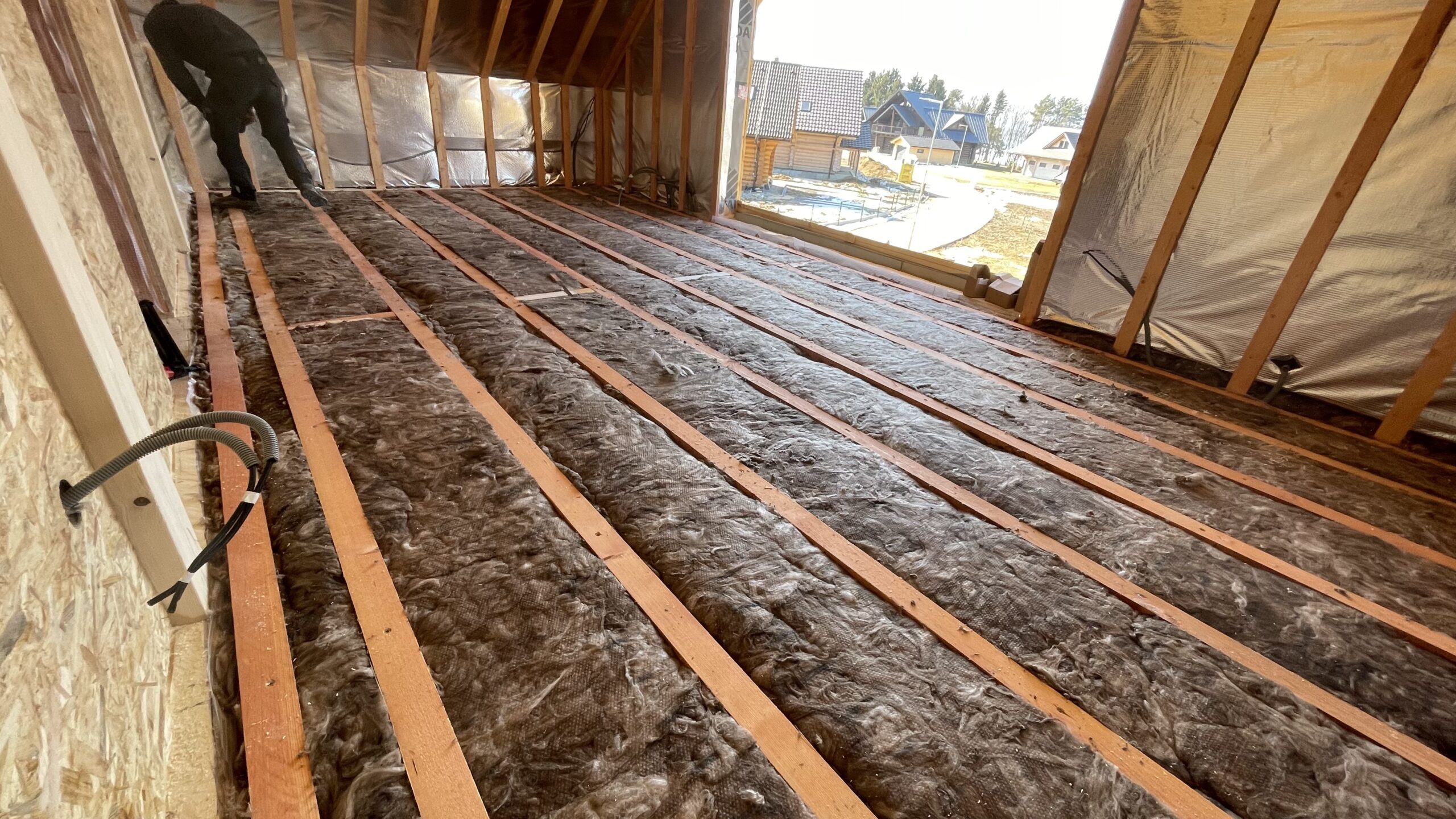 190CB9AB-8FE0-43FC-99D4-D0D3152F81A5